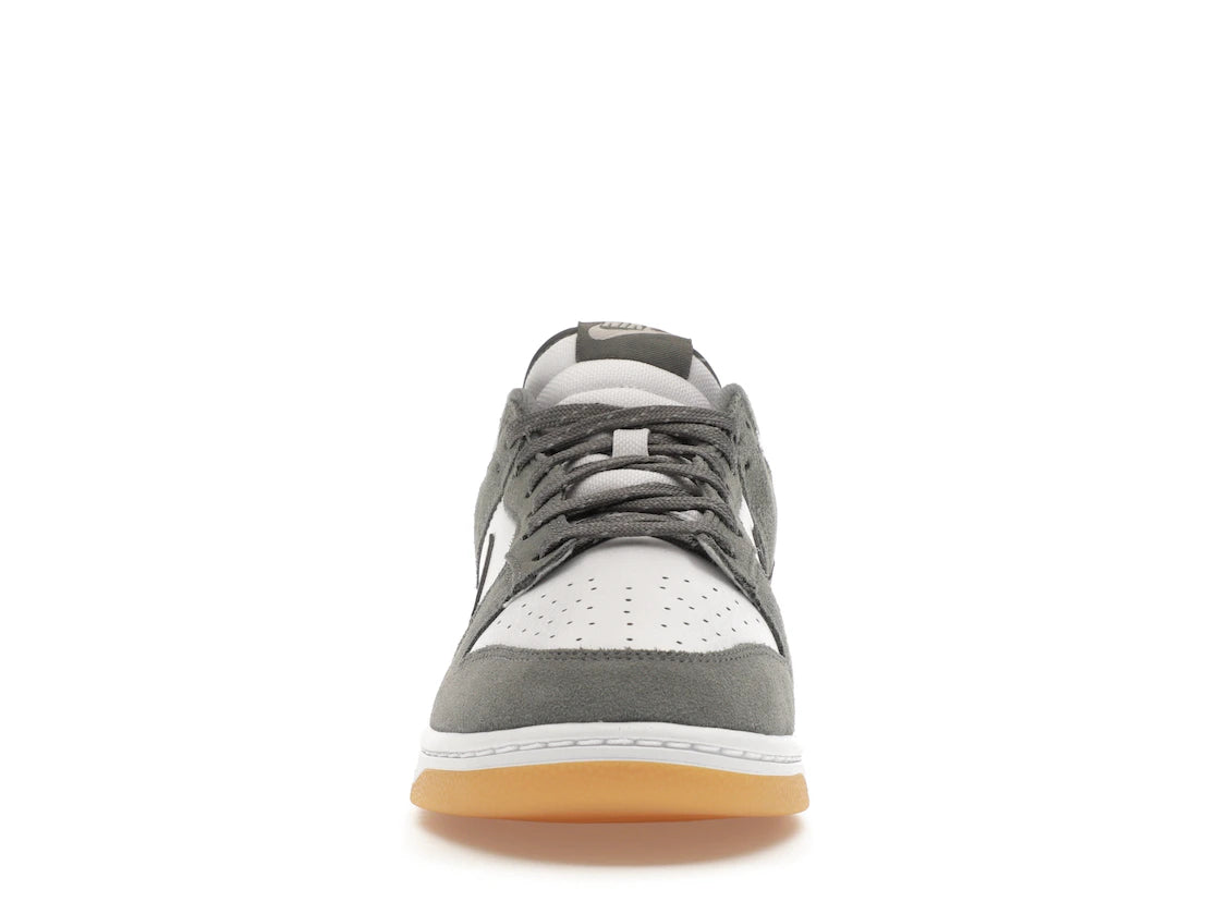 Nike Dunk Low Smoke Grey Gum 3M Swoosh