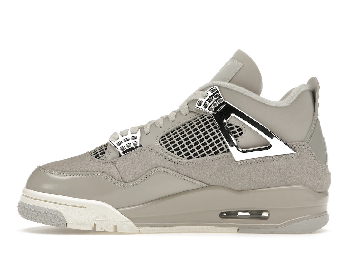 Air Jordan 4 Retro Frozen Moments