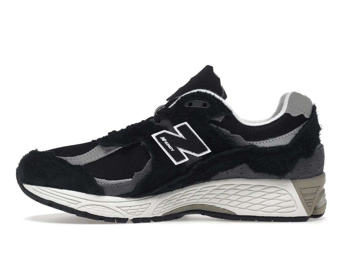 New Balance 2002R Protection Pack Black Grey