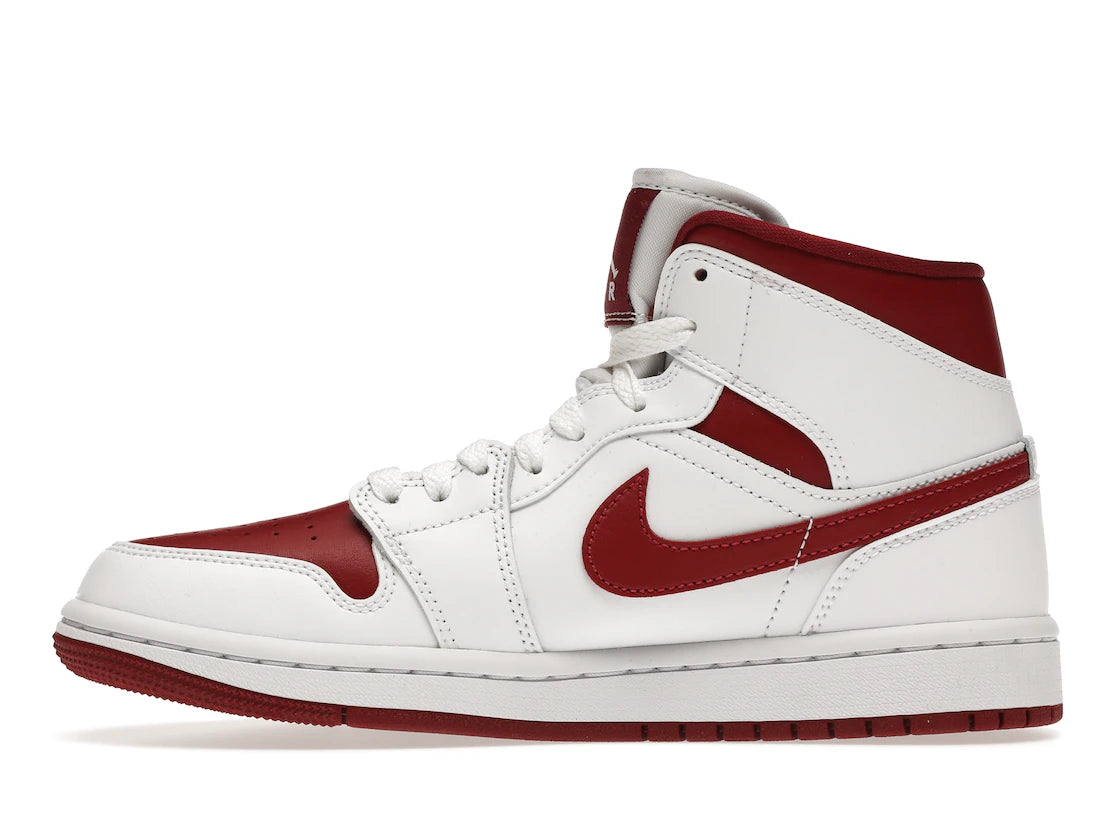 Air Jordan 1 Mid Reverse Chicago